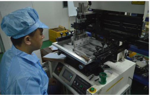 Ningbo EMOLIT Import and Export Co.,Ltd factory production line 1