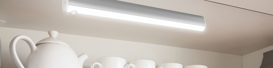 Aluminum Base High Lumen PIR Sensor Portable Rechargeable LED Lamp CE Approval